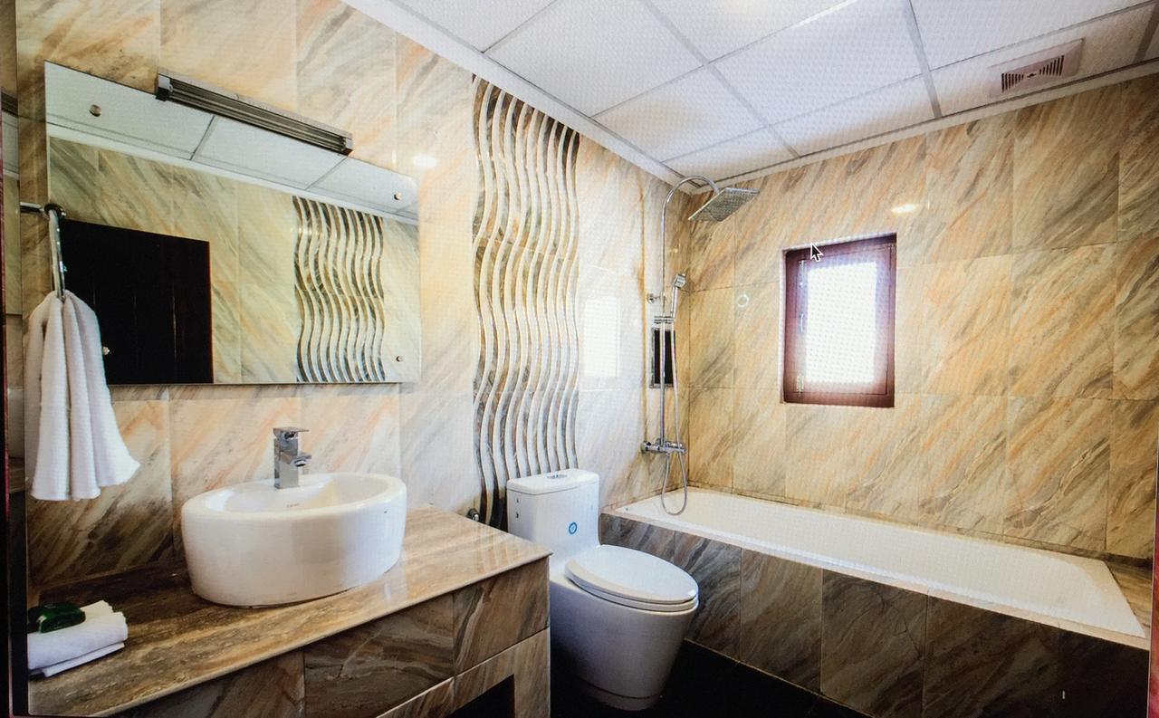Royal Mustang Resort Nāmbo Εξωτερικό φωτογραφία