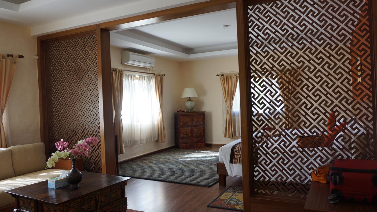 Royal Mustang Resort Nāmbo Εξωτερικό φωτογραφία